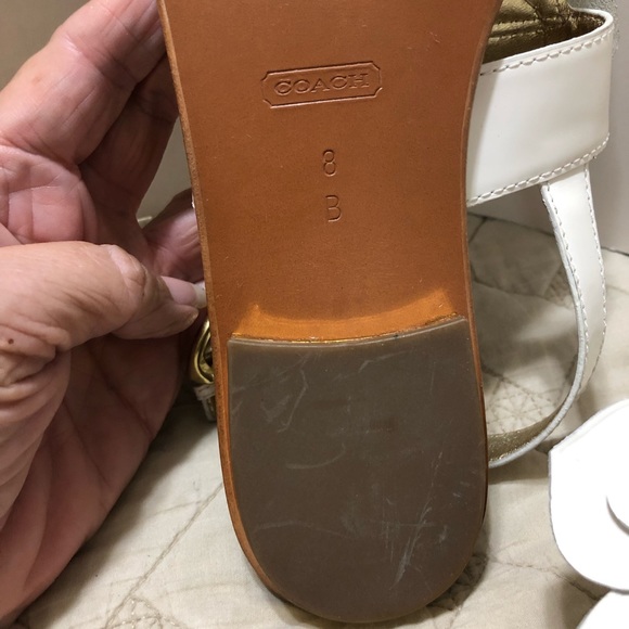 ****SOLD****Coach leather sandals - Picture 4 of 6